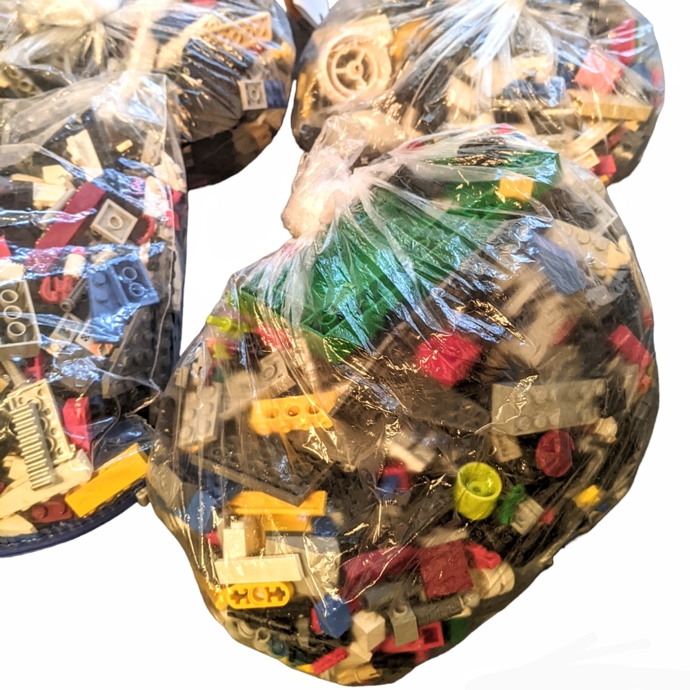 ⭐LAST ONE⭐LEGO Bricks HUGE bags treasure Assorted + free Lego gift!🎁🎁🎁🎄🎄 - Picture 8 of 16